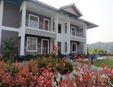Vanbilas Family Tourism Chālsa Exteriér fotografie